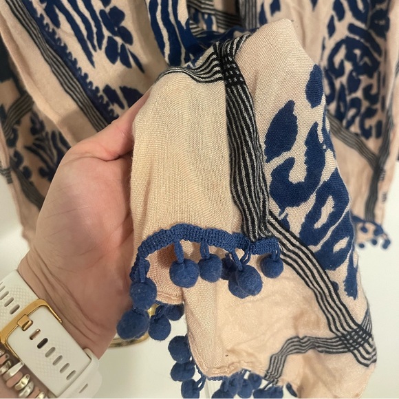 DRY GOODS | Shawl/kimono - Picture 3 of 3